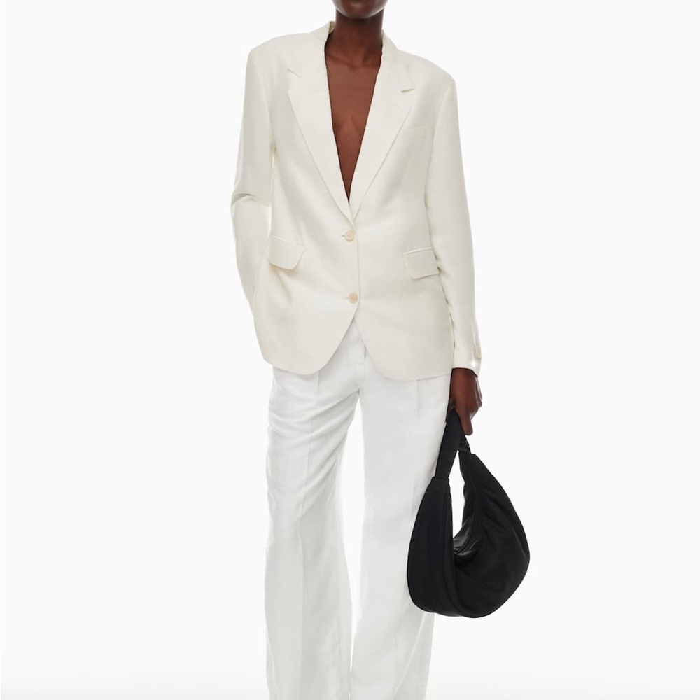 New Agency Linen Blazer